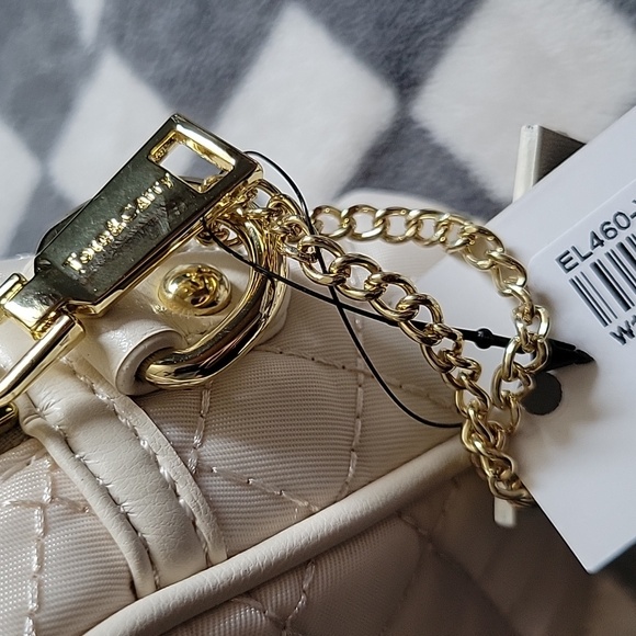 Tote & Carry NWT Beige White Quilted Nylon Crossbody Messenger Bag - Picture 12 of 15